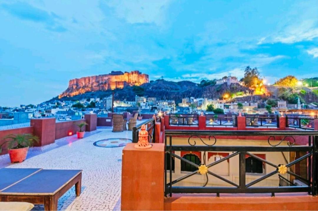 Jodhpur Heritage Haveli Guest House Buitenkant foto