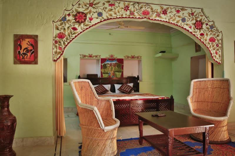 Jodhpur Heritage Haveli Guest House Buitenkant foto